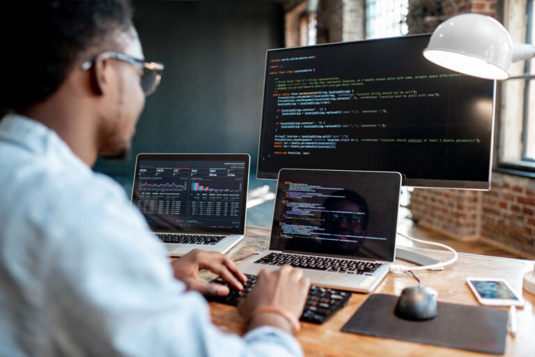 24/7 IT Support and Industry-Leading Cybersecurity to Keep Your Business Secure and Efficient